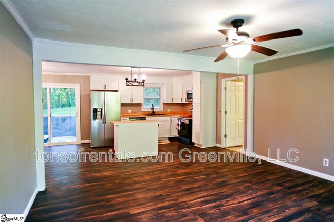 Building Photo - 208 Rison Rd