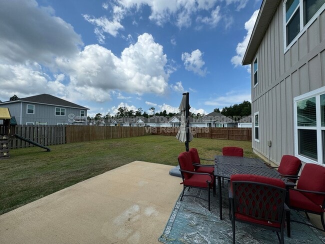 Building Photo - 5772 Danbury Blvd