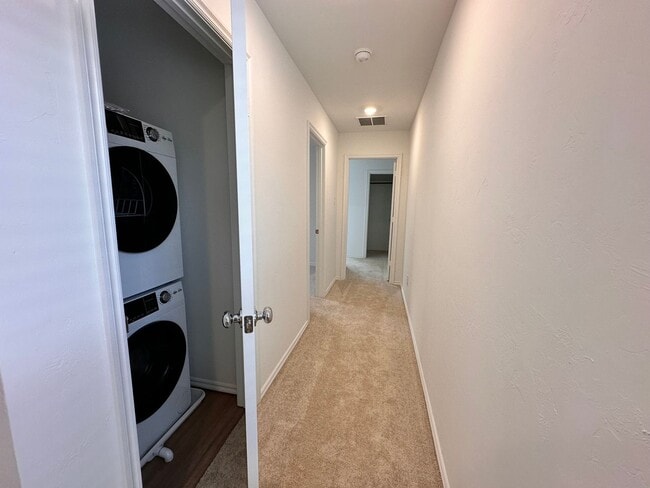 Building Photo - 3 Bed New Build Home