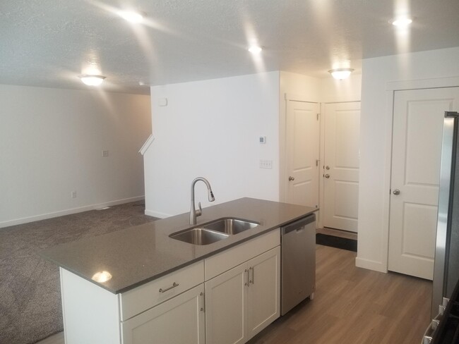 Building Photo - 3555 W Barley Bend