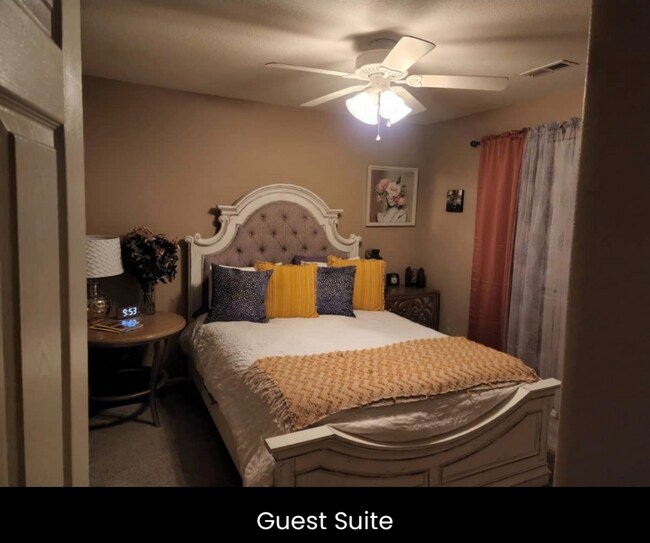 Building Photo - 6475 San Miguel Ct