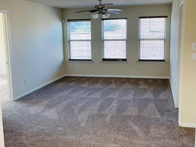 Building Photo - 9506 Carsonmont Ln