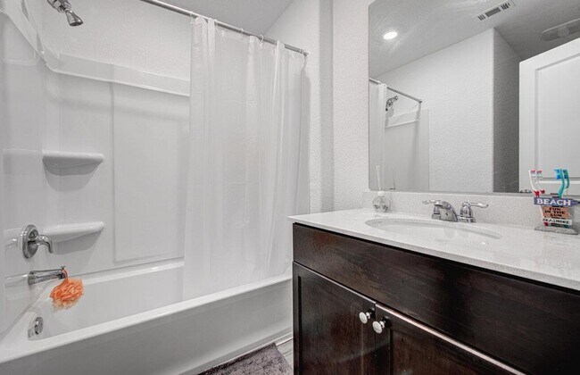 Building Photo - 1145 Catfish Ln