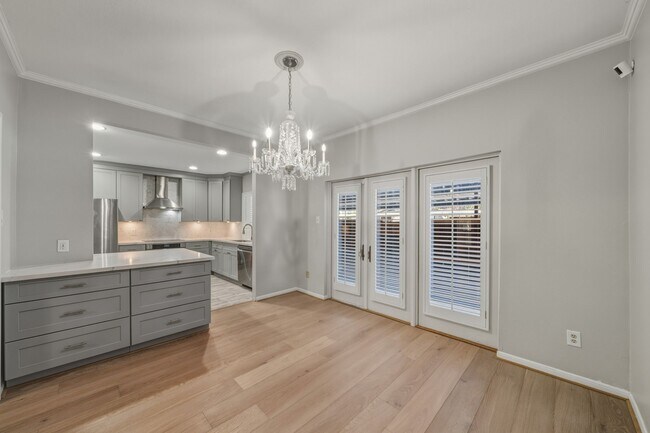 Building Photo - 11711 Memorial Dr