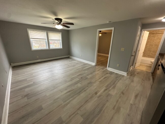 Building Photo - 49 Tappan St