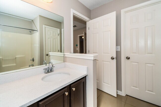 Building Photo - 484 Heron Nest Point