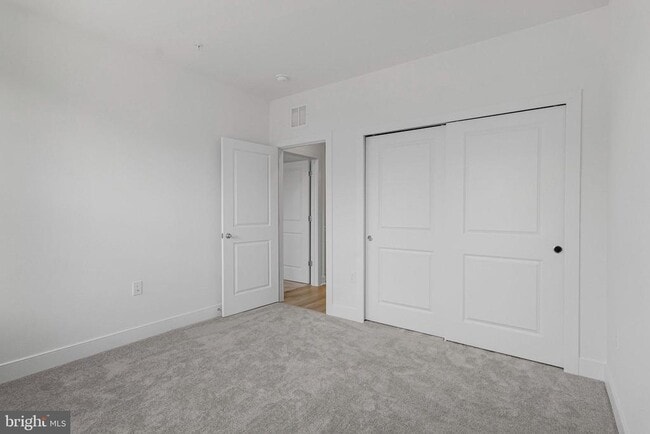 Building Photo - 19826 Lavender Dust Sq