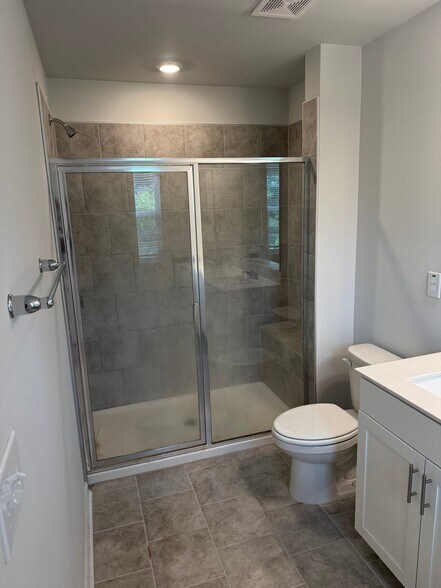 Building Photo - 275 Peebles Dr