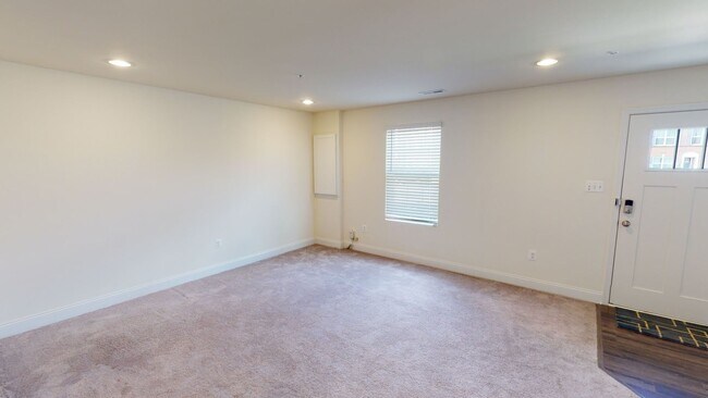 Building Photo - 11242 Saint Luke Drive - Move-in ready!