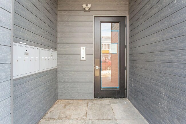 Building Photo - 2207 N Broad St