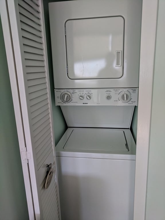 Building Photo - 169 Monsignor O'Brien Hwy