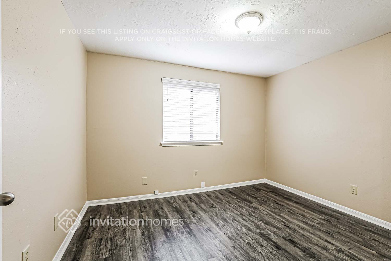 Building Photo - 17318 Shrub Oak Dr