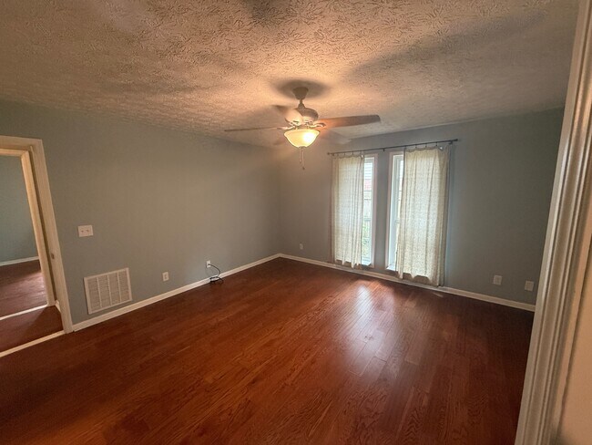 Building Photo - 2374 Stafford Dr