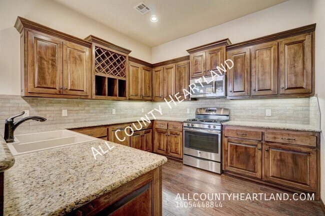 Building Photo - 232 SW 169th St