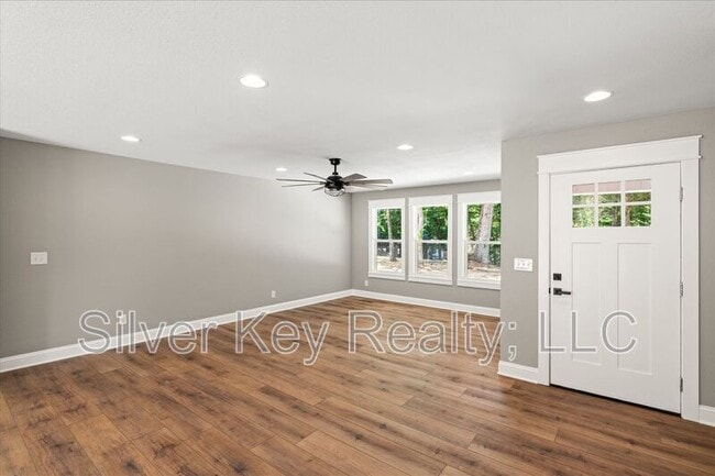 Building Photo - 144 Co Rd 575