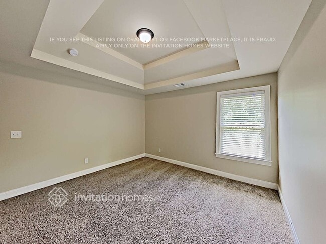 Building Photo - 5055 Carriage Bridge Ln