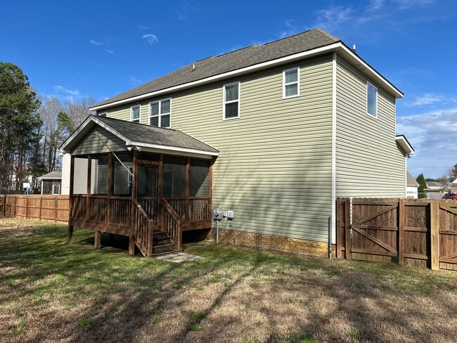 Building Photo - 3 Bed | 2.5 Bath Clayton Home with Bonus R...