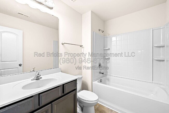 Building Photo - 13561 Browhill Ln