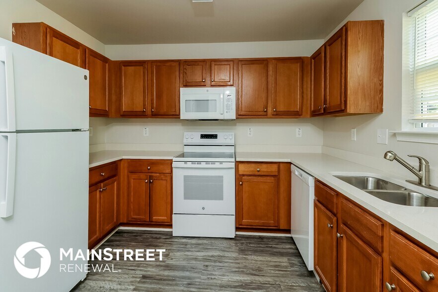 Building Photo - 2331 Reid Oaks Dr