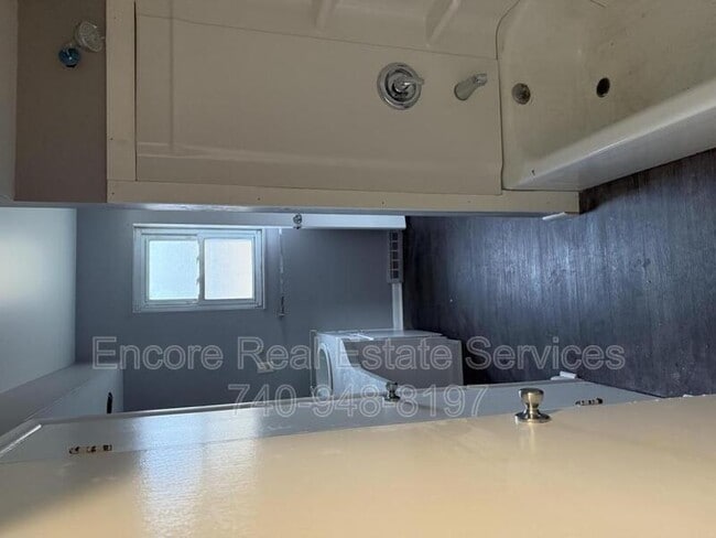 Building Photo - 1324 Fenceway Dr