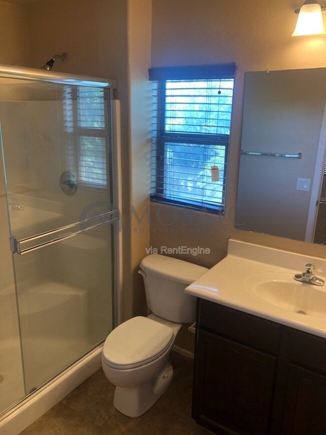 Building Photo - 1650 E Joseph Way