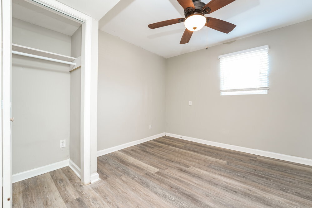 Building Photo - 299 Cindy Dr SE