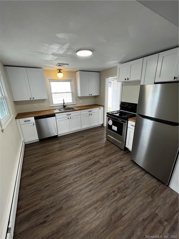 Building Photo - 245 Pershing Ave