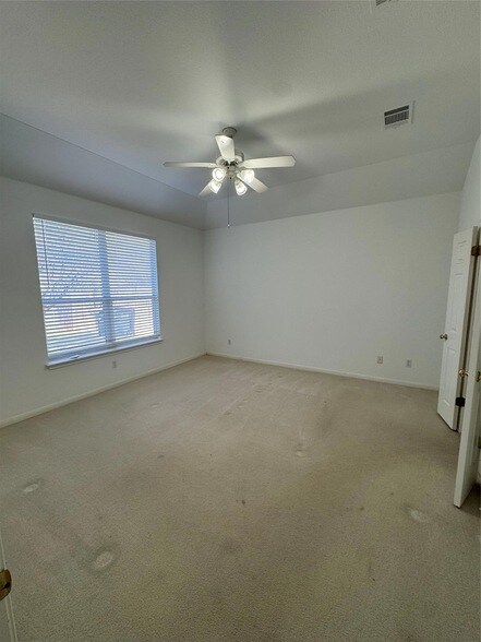 Building Photo - 2313 Boulder Run