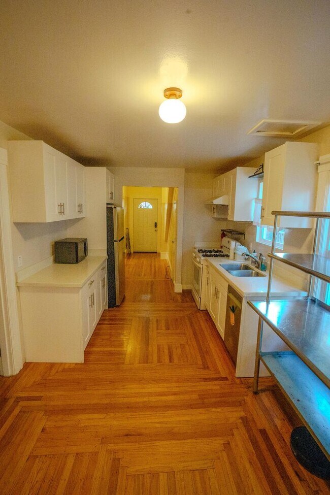 Building Photo - 5814 Martin Luther King Jr Way