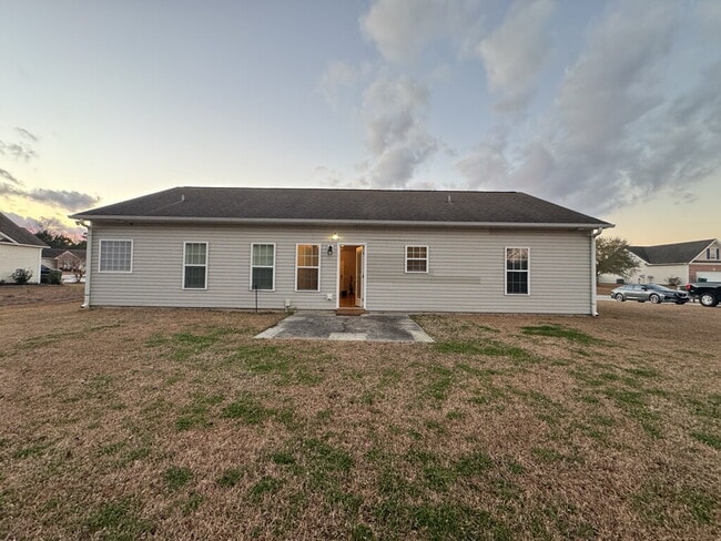 Building Photo - 106 Moonstone Ct