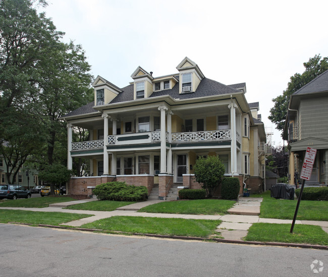 Building Photo - 119-127 Westminster Rd