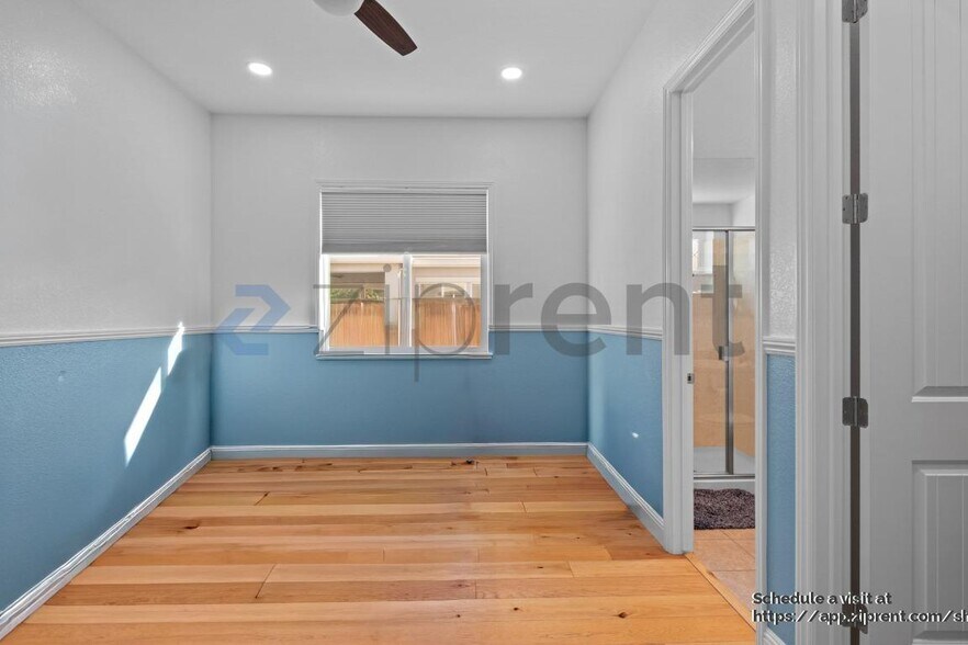 Building Photo - 1920 Muirwood Lp