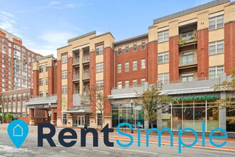 Building Photo - 309 Holland Ln