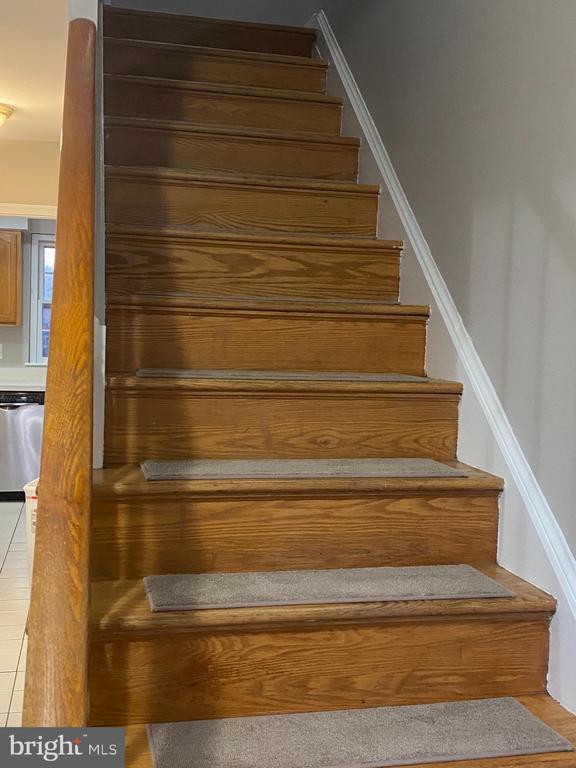 Building Photo - 8326 Glastonbury Ct