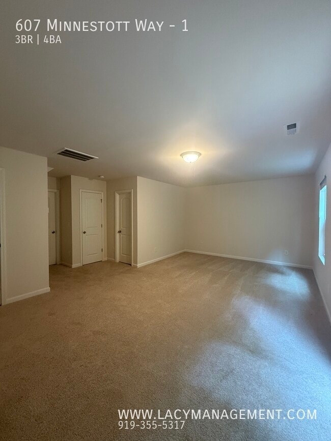 Building Photo - 607 Minnestott Way