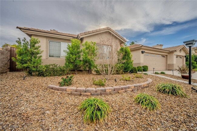 Building Photo - 921 San Bruno Ave