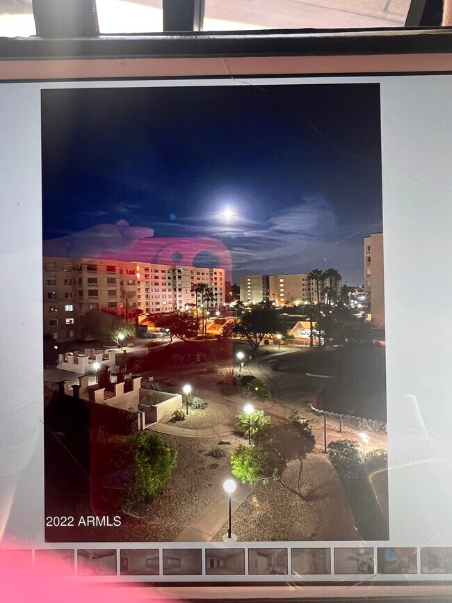 Building Photo - 7930 E Camelback Rd