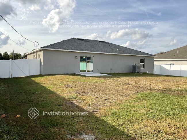 Building Photo - 2039 Harbell Ave SW