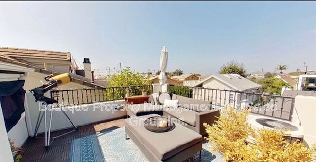 Building Photo - 445 1/2 Begonia Avenue