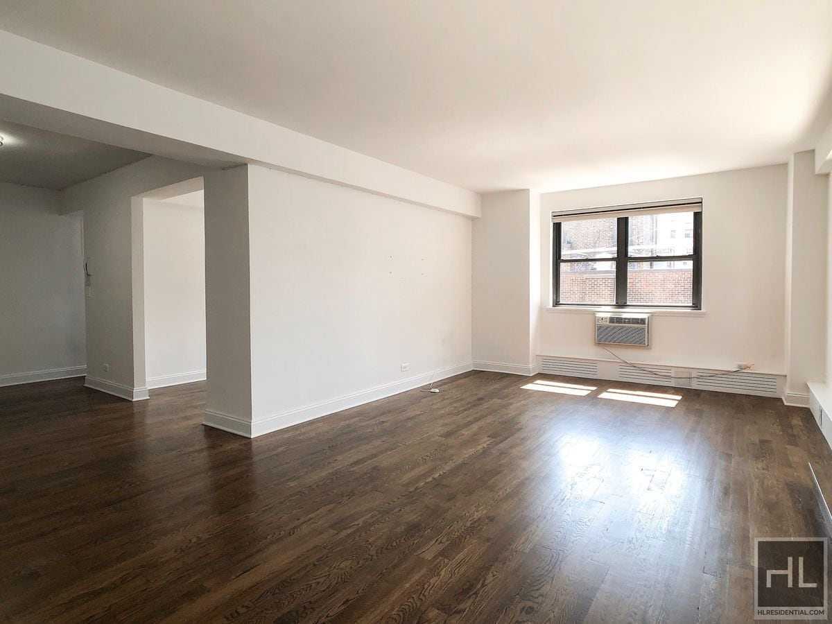 Building Photo - EAST 69 STREET