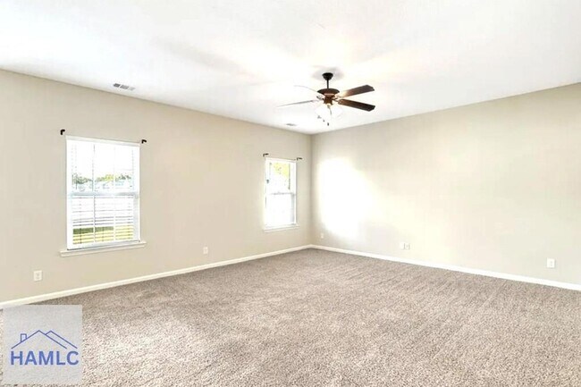 Building Photo - 763 English Oak Dr