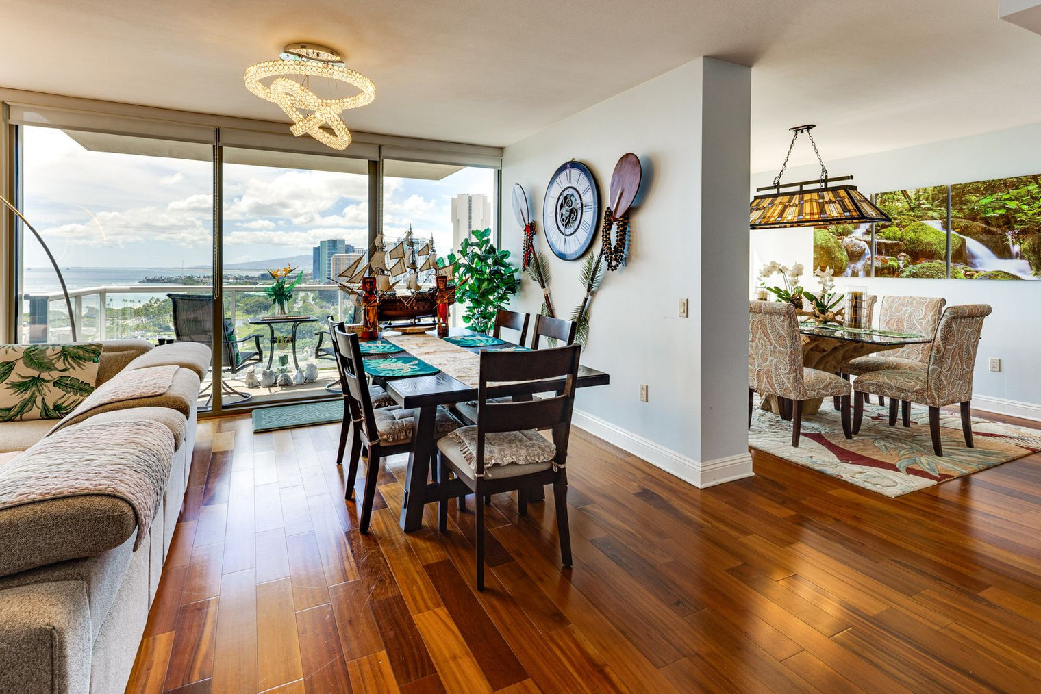 Building Photo - 1551 Ala Wai Blvd