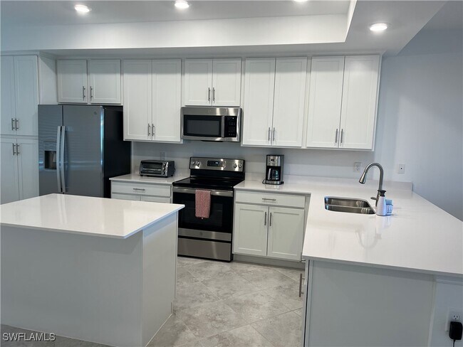 Building Photo - 5835 Double Eagle Cir