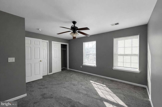 Building Photo - 107 Jamestown Blvd