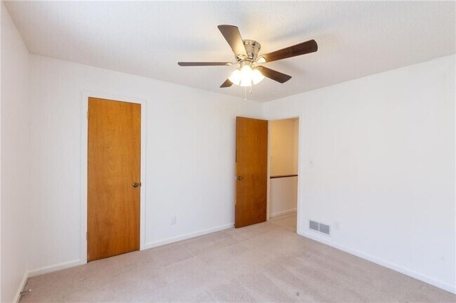 Building Photo - 3730 Old Flowery Branch Rd