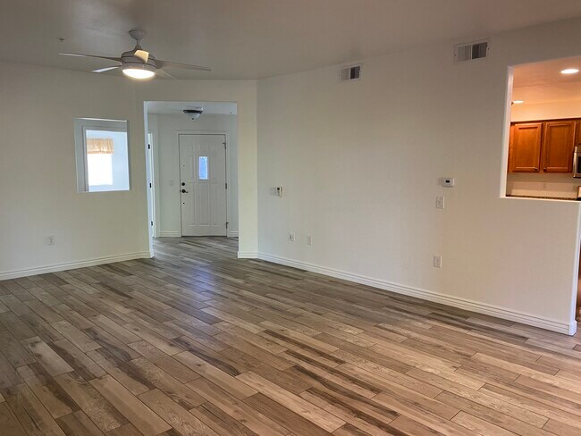 Family rm - 16801 N 94th St