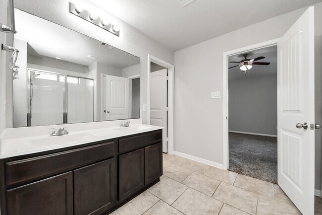 Building Photo - 3230 McDonough Way