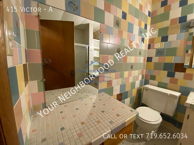 Building Photo - 415 Victor-A