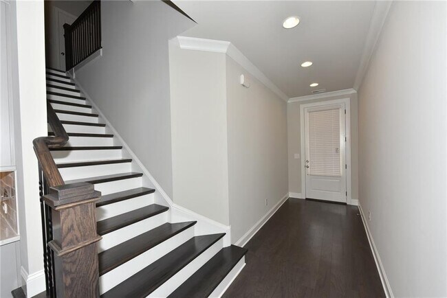 Building Photo - 5224 Cresslyn Rdg