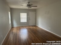 Building Photo - 1336 W Ridgewood Ct